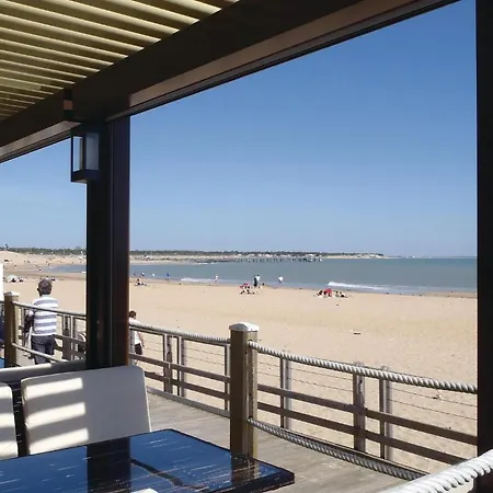 Holiday home 2 Bedroom Awesome In Talmont De St, Hilaire Saint-Hilaire-de-Talmont